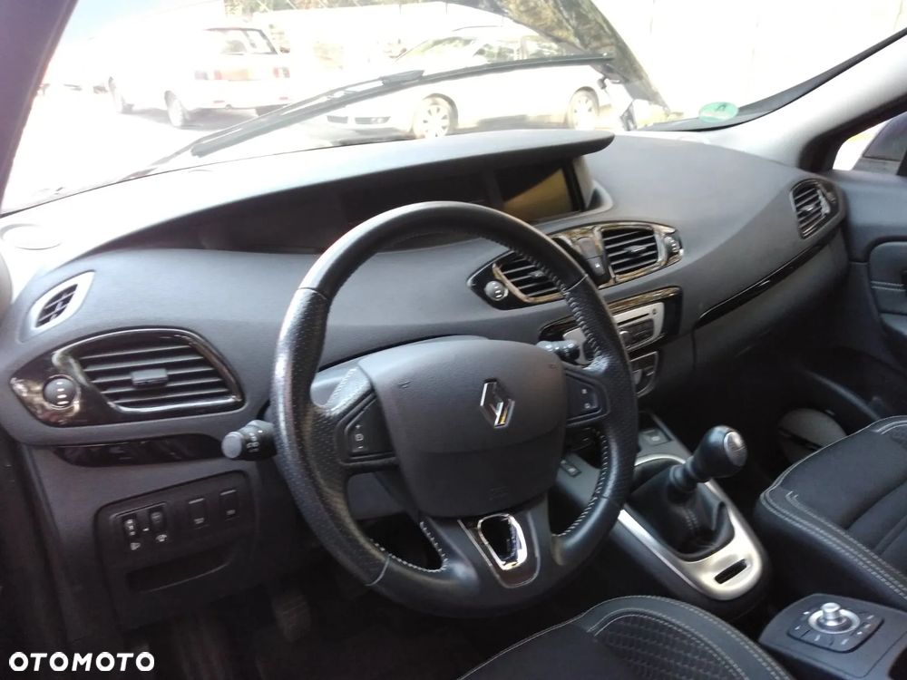 Renault Scenic - 41