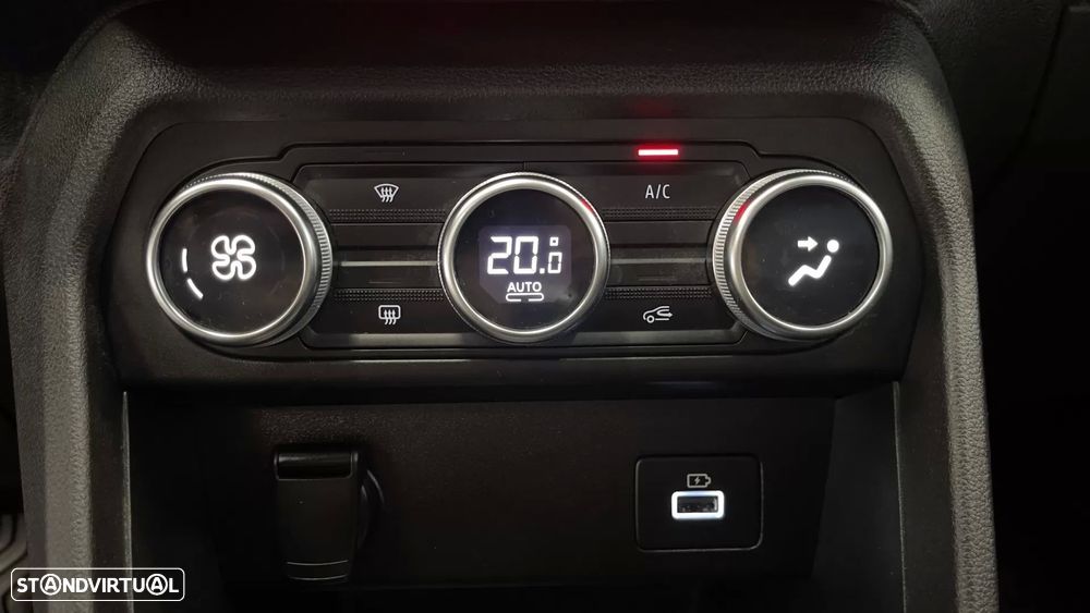 Dacia Sandero Stepway TCe 90 Comfort - 32