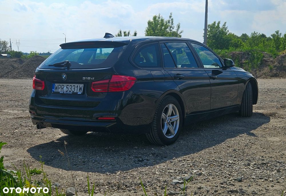 BMW Seria 3 318d - 2