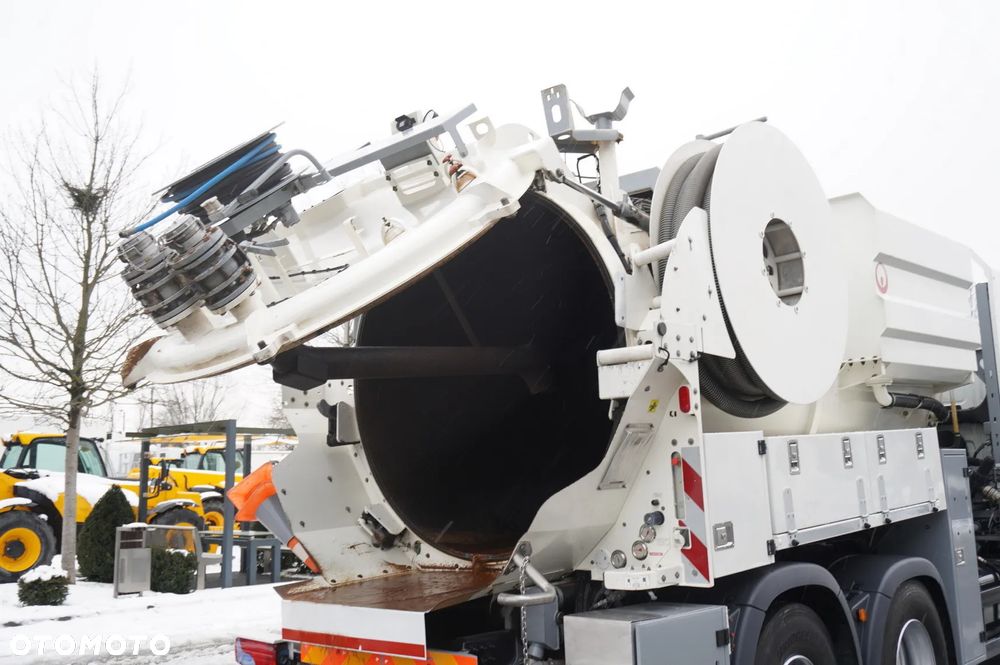 MAN TGM 26.340 / Zabudowa WUKO Rivard 11,8 m3 / 120 tys. km / oś skrętna - 19