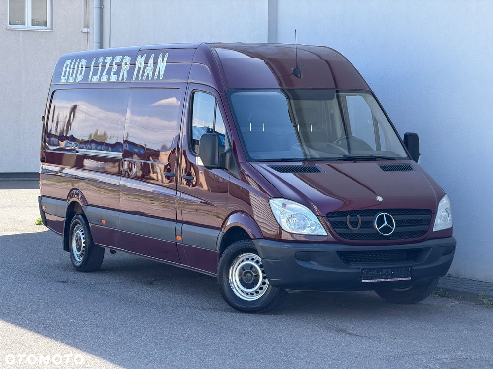 Mercedes-Benz Sprinter 319 L4H3 | 241.000km - 2