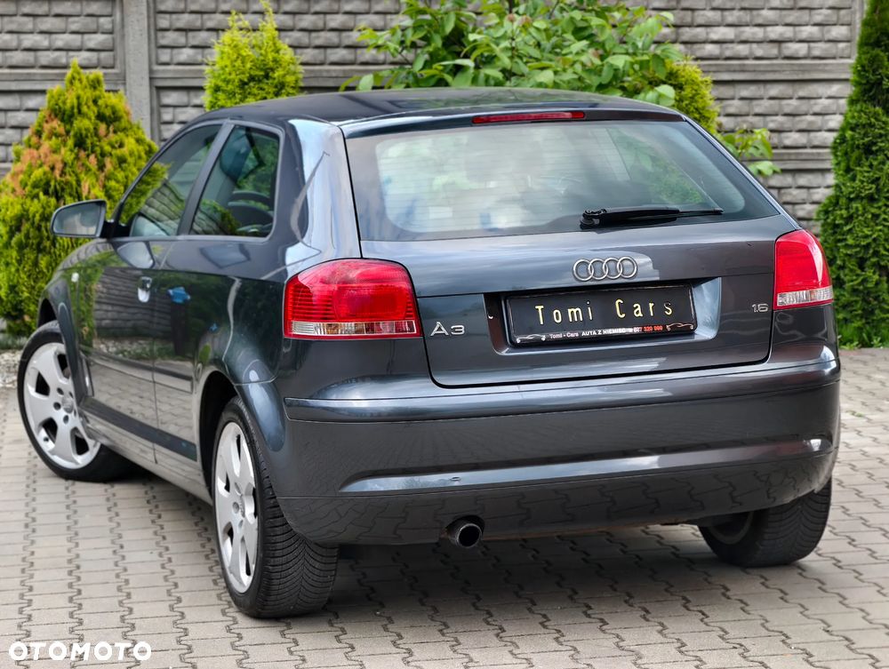 Audi A3 1.6 Attraction - 2