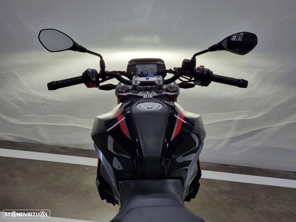 BMW G 310 R 310R Granitgrau met - 9