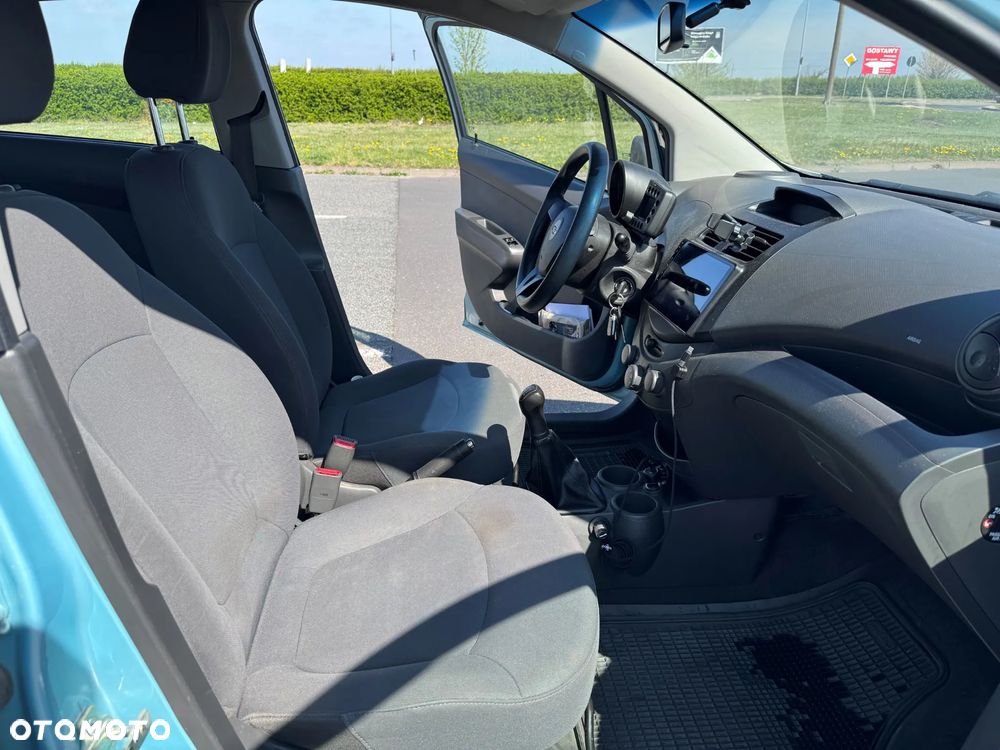 Chevrolet Spark - 23