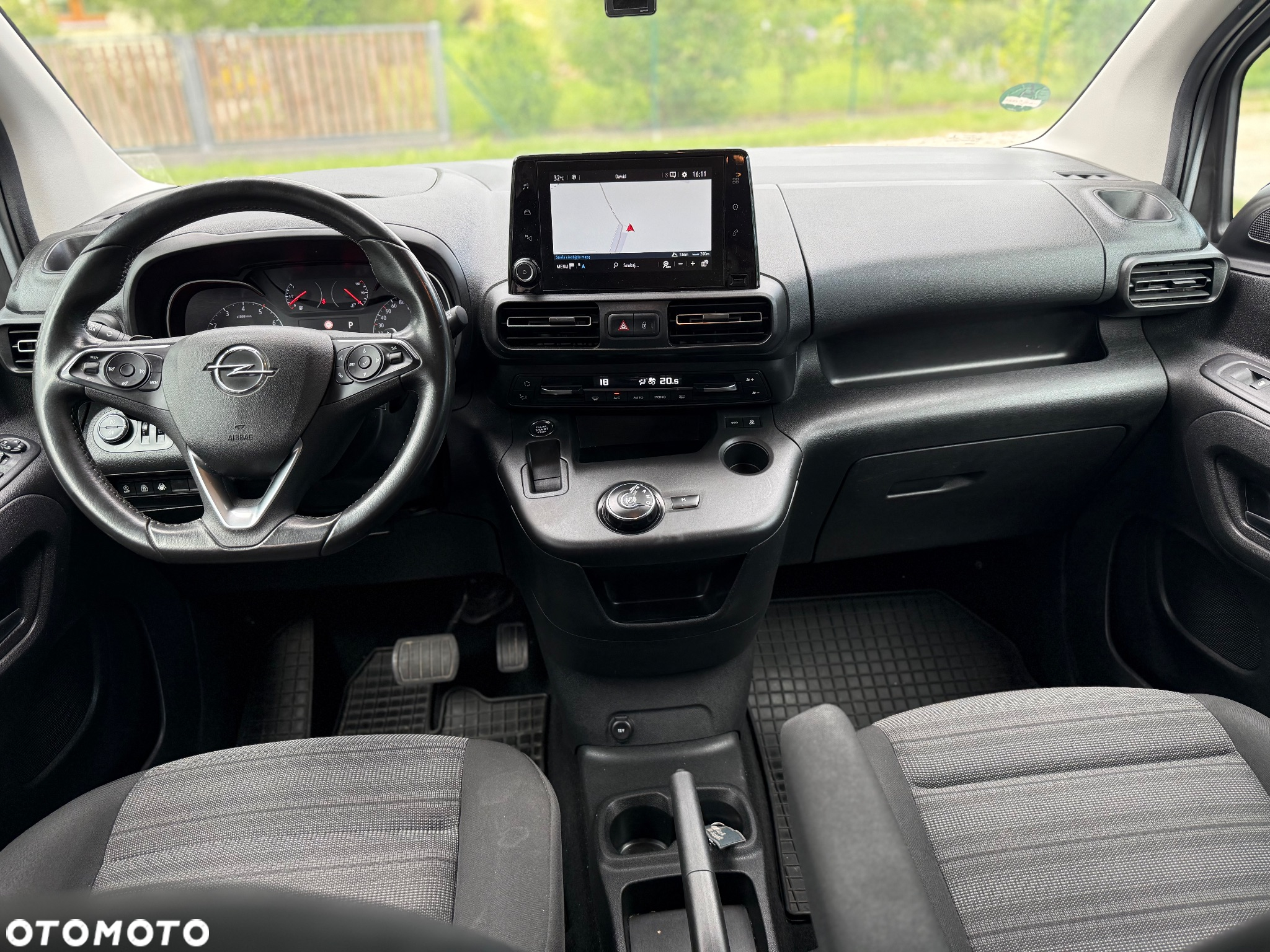 Opel Combo Life 1.5 D Automatik Start/Stop Innovation - 15