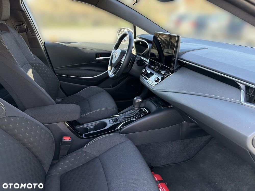 Toyota Corolla 2.0 Hybrid Comfort - 10