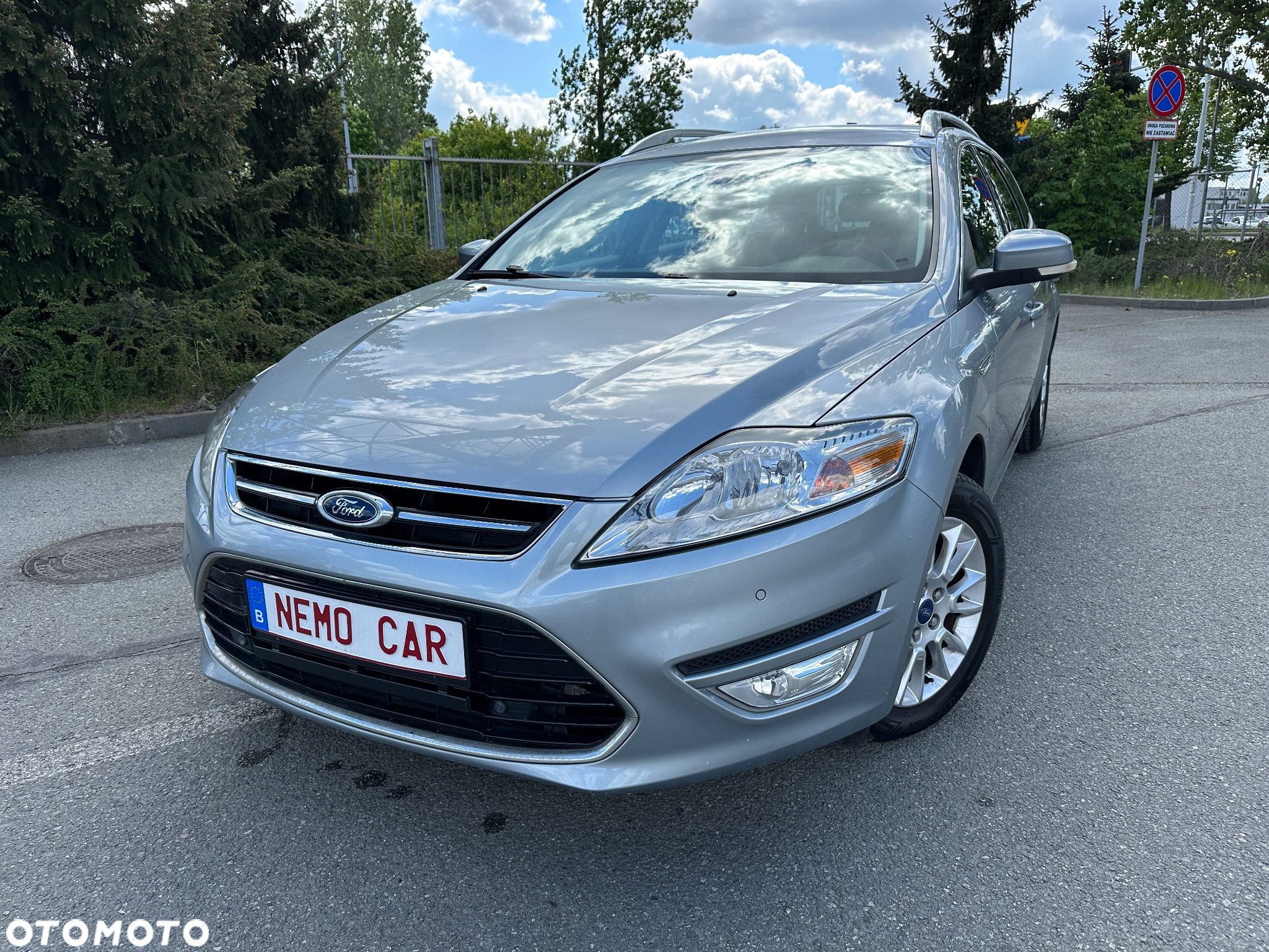 Ford Mondeo 1.6 TDCi ECOnetic Ambiente - 2