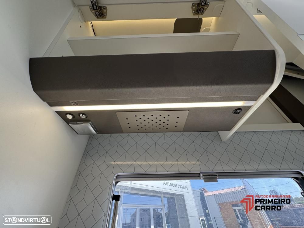 Adria Matrix 640 DC GT Edition c.central e basculante - 12