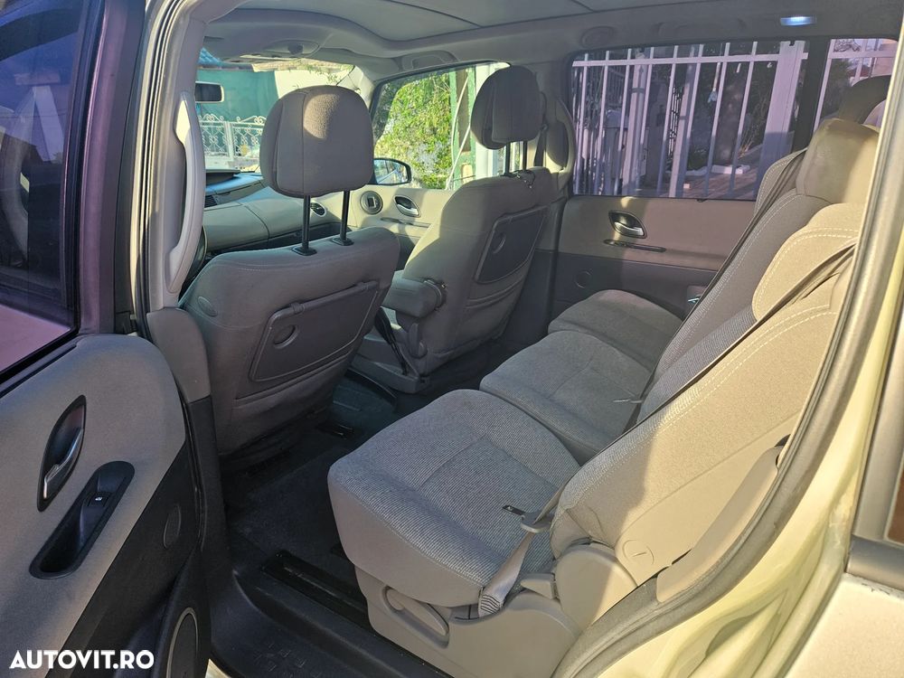 Renault Espace 1.9 dCi Expression - 14