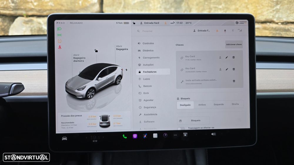 Tesla Model Y Long Range Tração Integral - 26