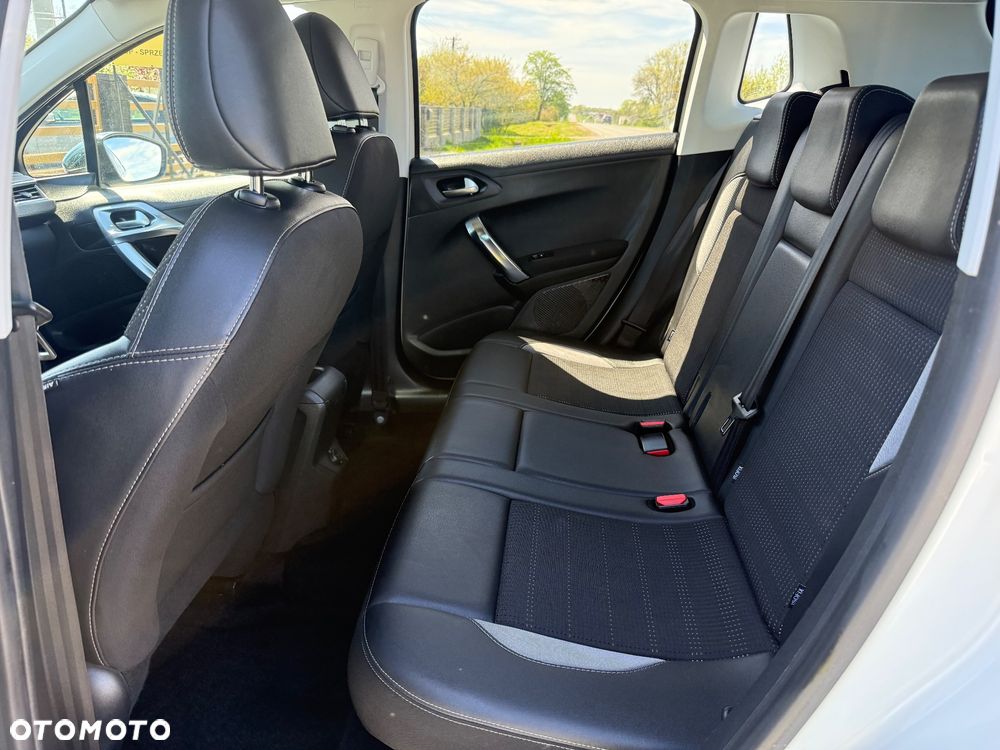 Peugeot 2008 PureTech 110 GPF Stop&Start EAT6 Allure - 11