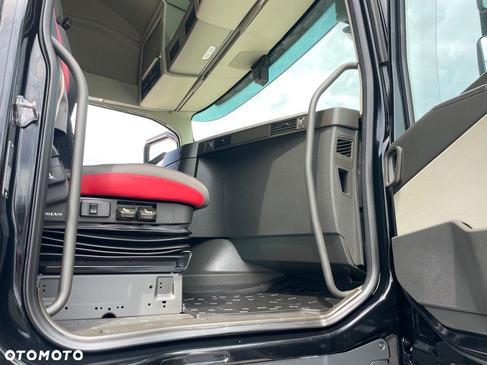 Volvo FH 500 XL. Euro 6 - 31