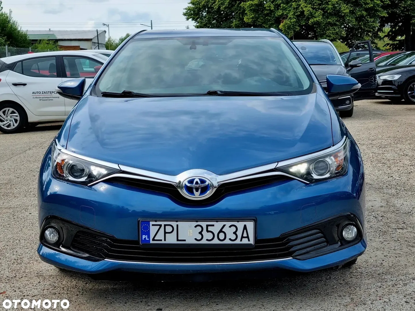 Toyota Auris - 2