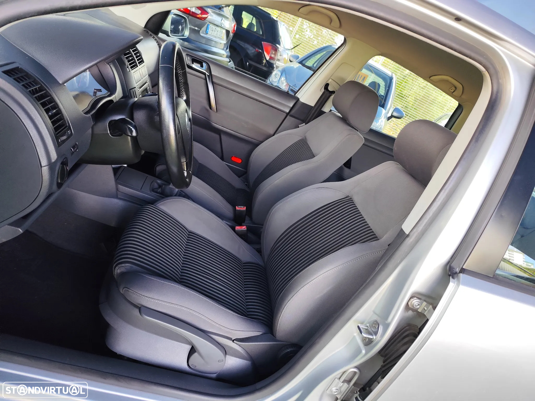 VW Polo 1.2 Sportline - 25