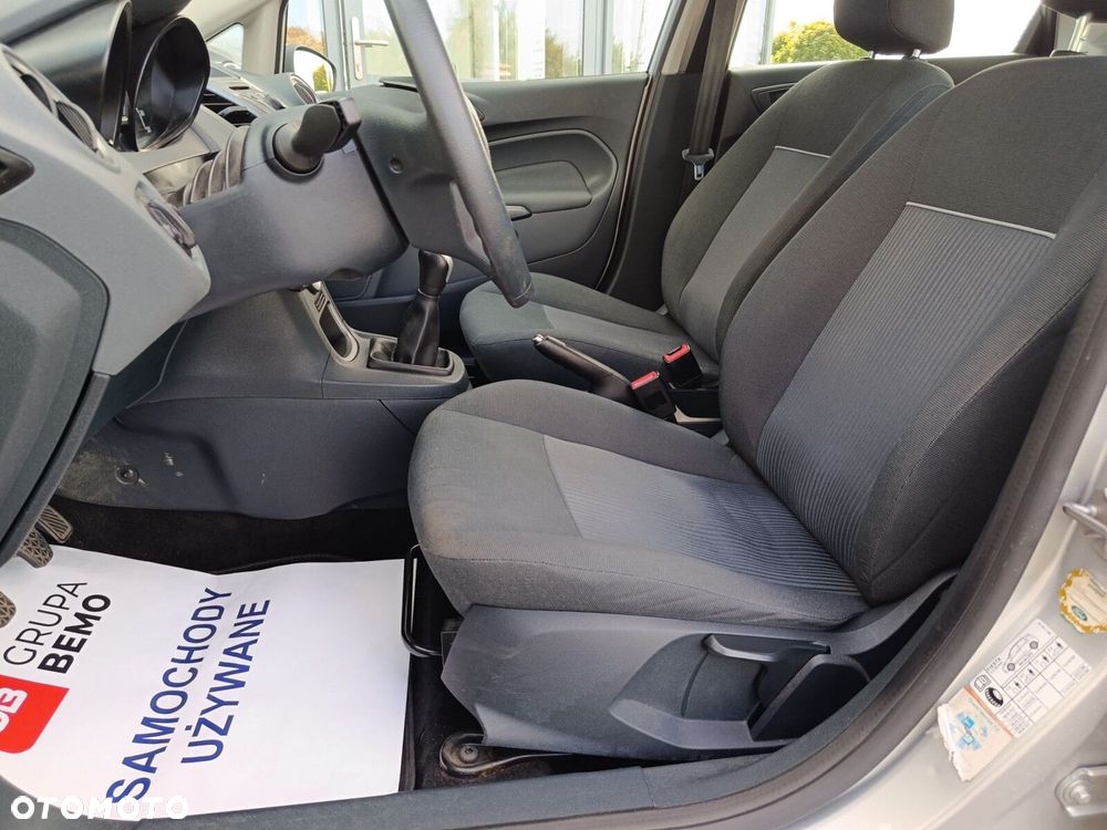 Ford Fiesta 1.25 Ambiente EU5 - 13