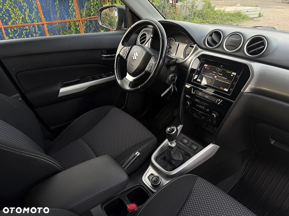 Suzuki Vitara 1.6 DDiS (4x4) Allgrip Comfort - 6