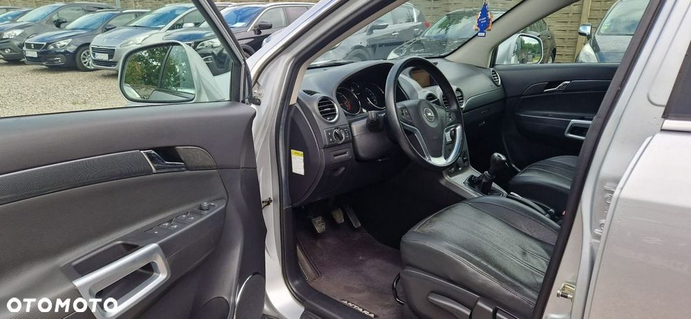 Opel Antara - 15