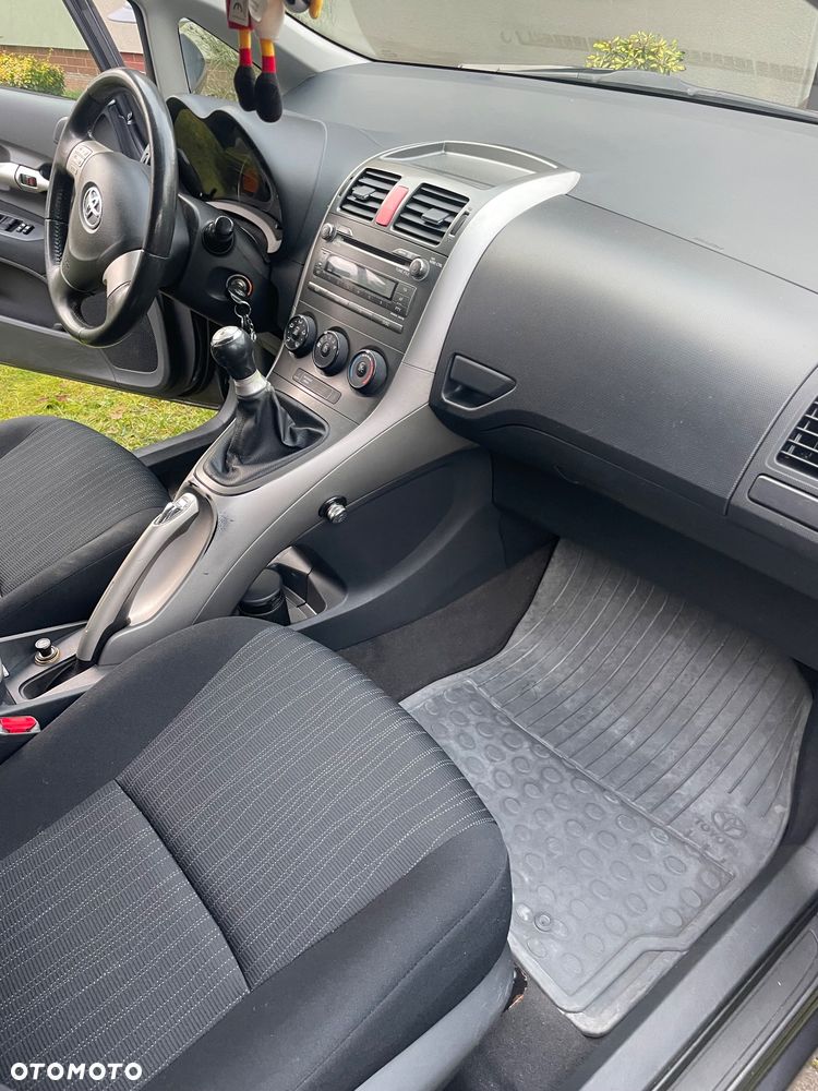 Toyota Auris 1.6 VVT-i Luna - 5