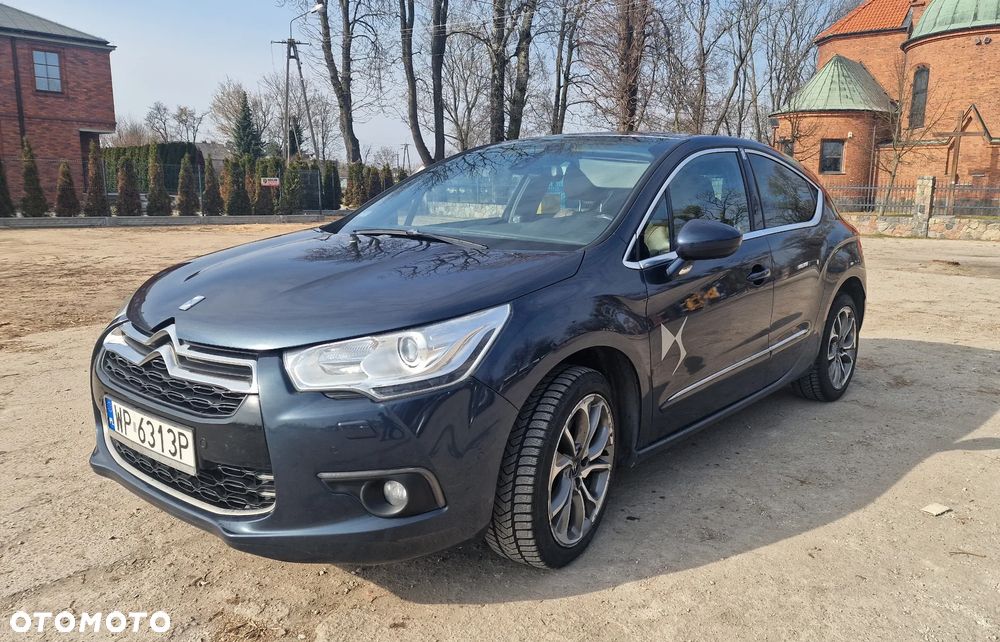 Citroën DS4 1.6 THP SportChic - 1