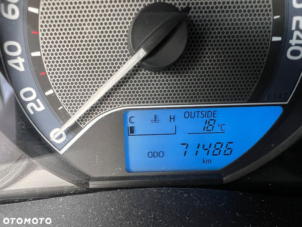 Toyota Auris 1.33 Dual-VVT-i Edition - 8
