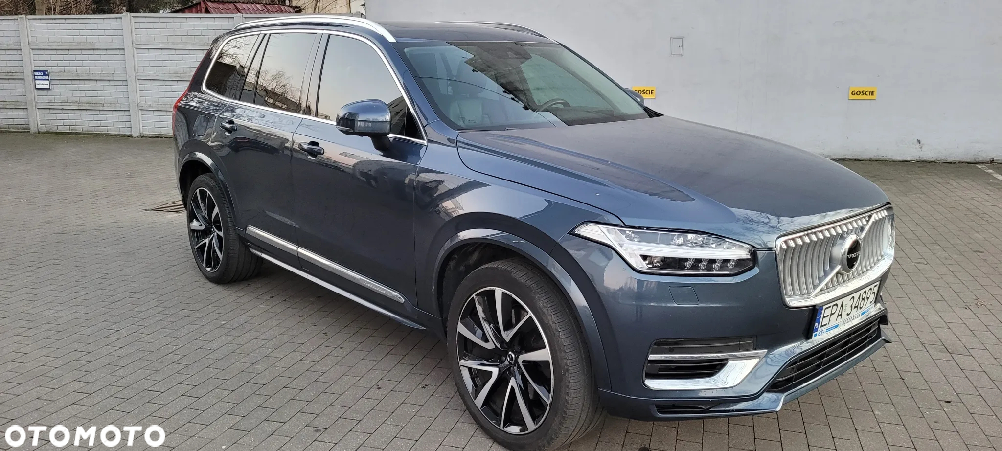 Volvo XC 90 - 3
