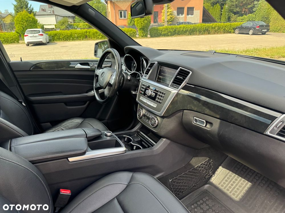 Mercedes-Benz ML 350 BlueTEC 4MATIC 7G-TRONIC - 17