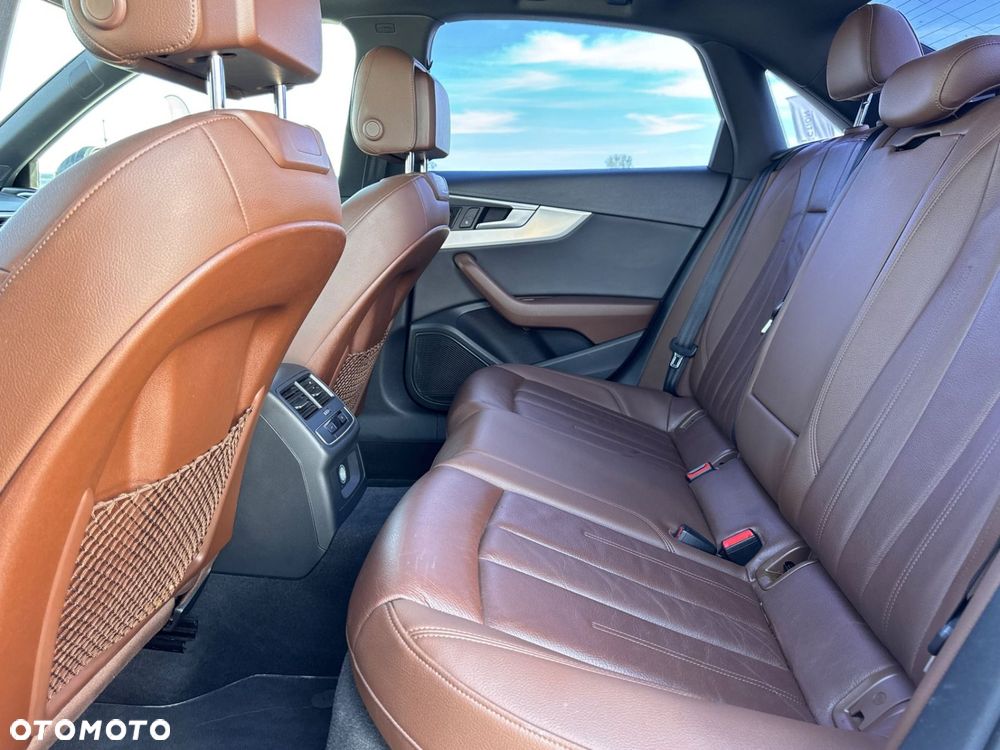 Audi A4 Limousine - 22
