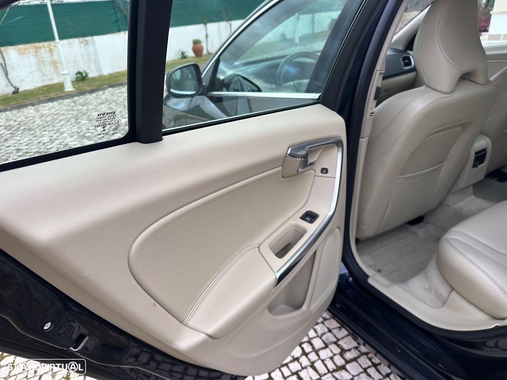 Volvo S60 2.0 D3 Summum - 30