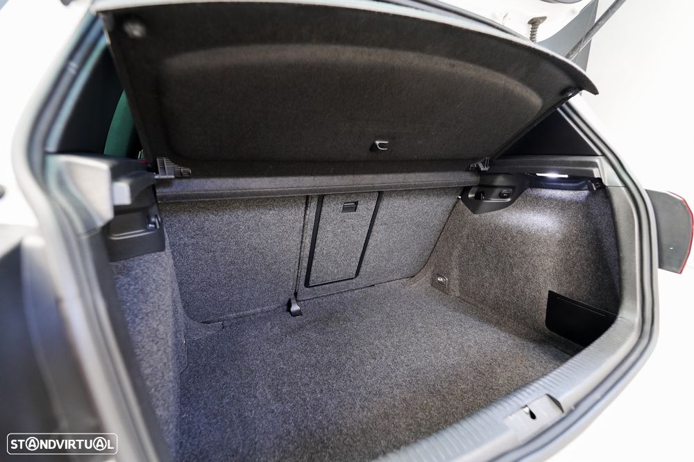 VW Golf 2.0 TSi GTI - 23