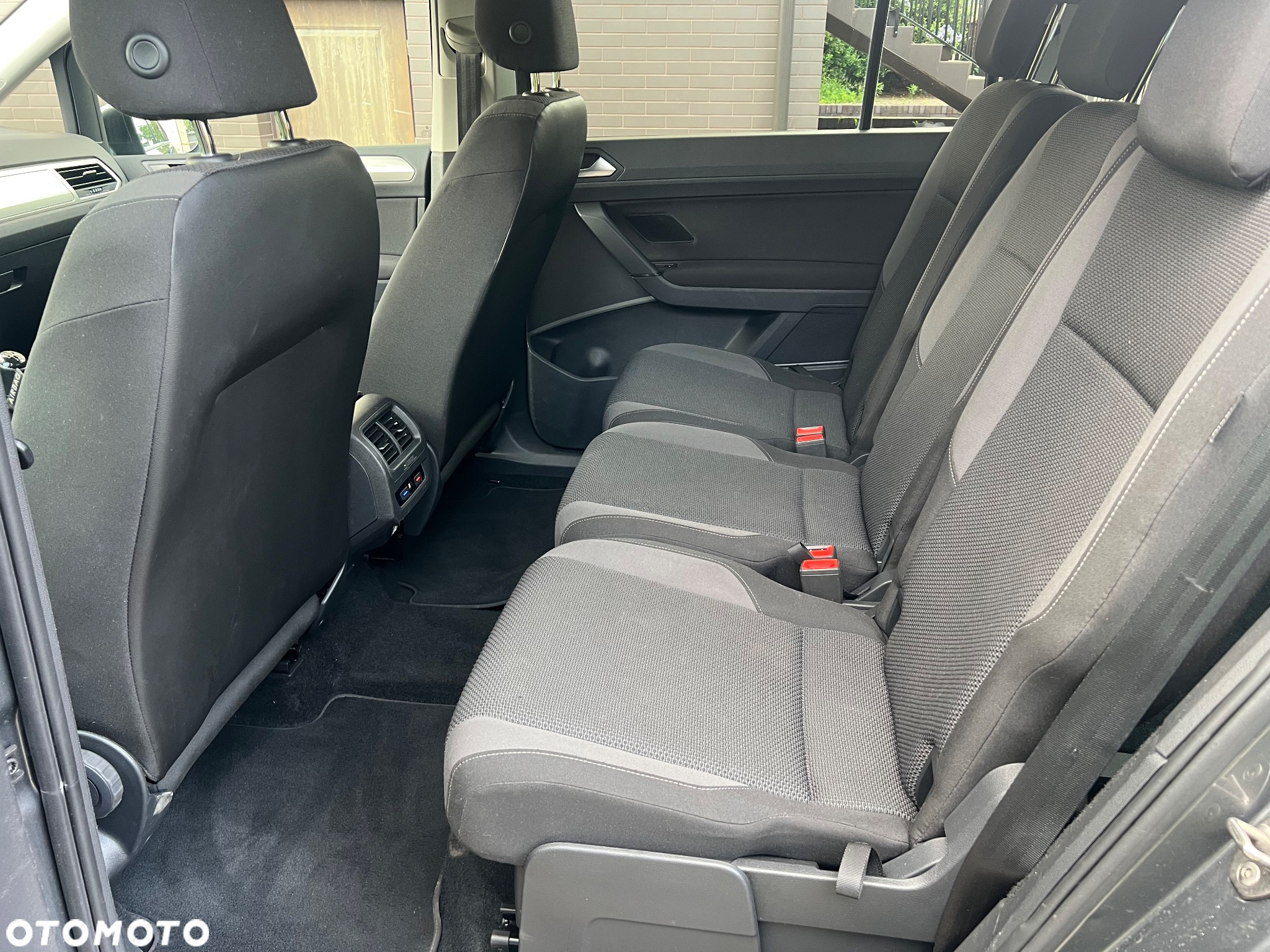 Volkswagen Touran 1.4 TSI BMT Comfortline - 33