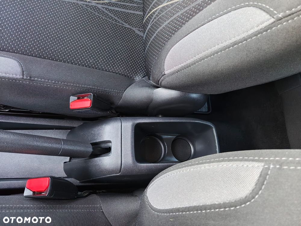 Peugeot 208 95 VTI Active - 24