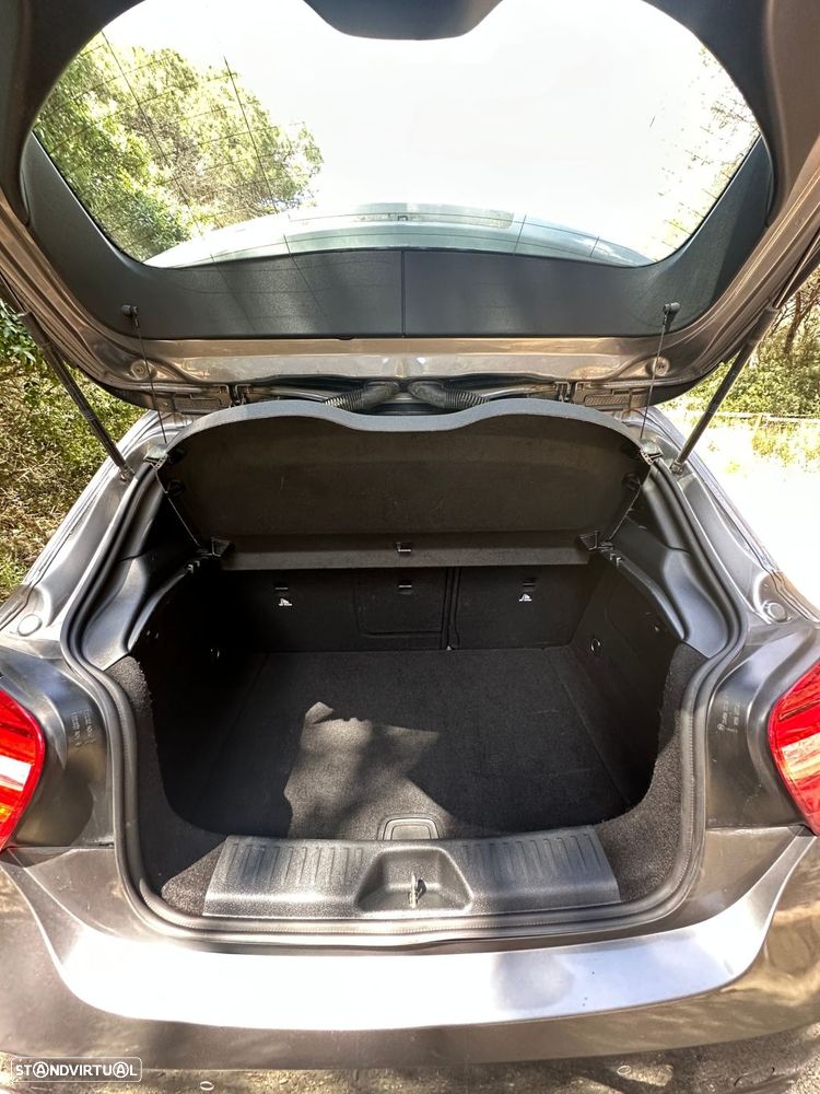Mercedes-Benz A 180 d AMG Line - 17