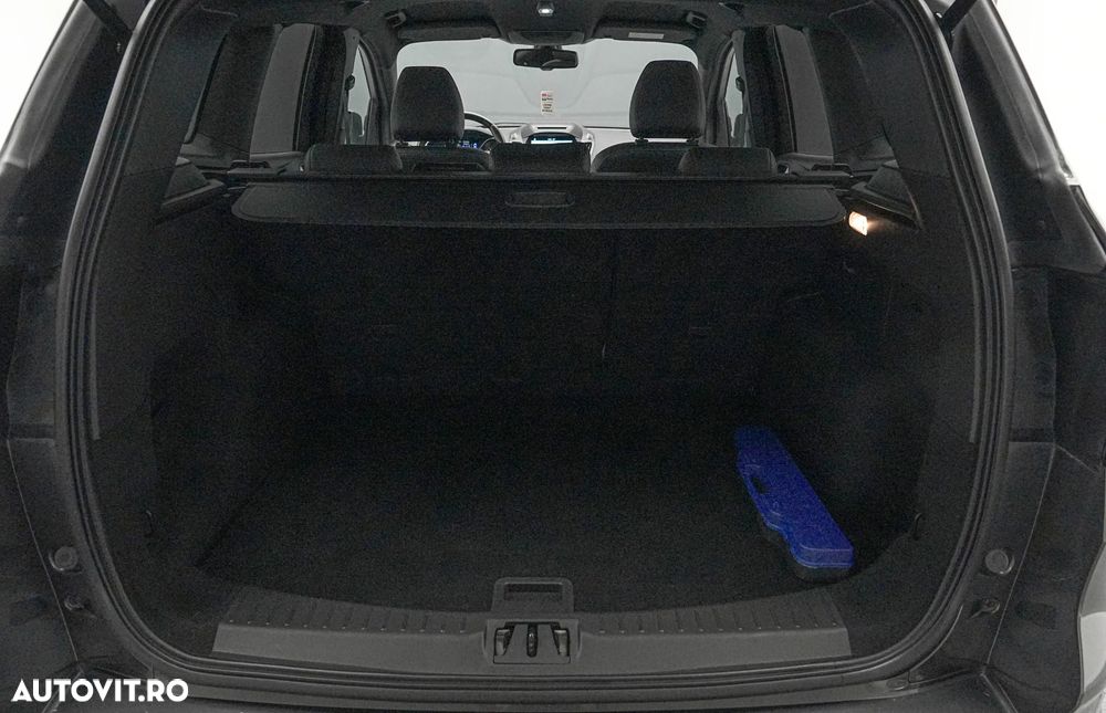 Ford Kuga 2.0 TDCi 4WD Powershift ST-Line - 27