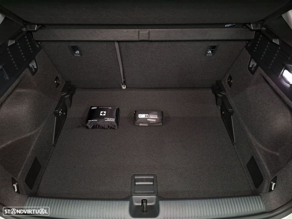 Audi Q2 30 TFSI Advanced - 24