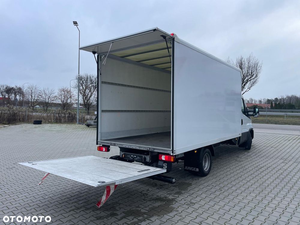 Iveco 35C16 Kontener 8EP Winda Bliźniaki - 14