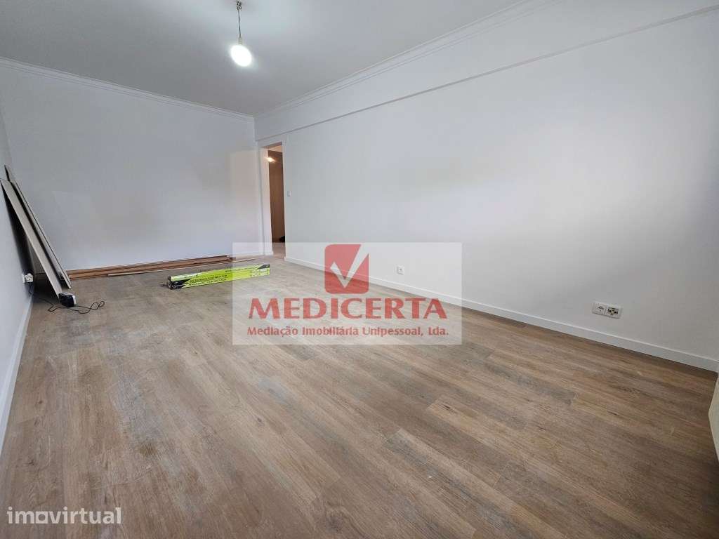 Amadora - Quinta do Borel - T3 Remodelado - Grande imagem: 5/16