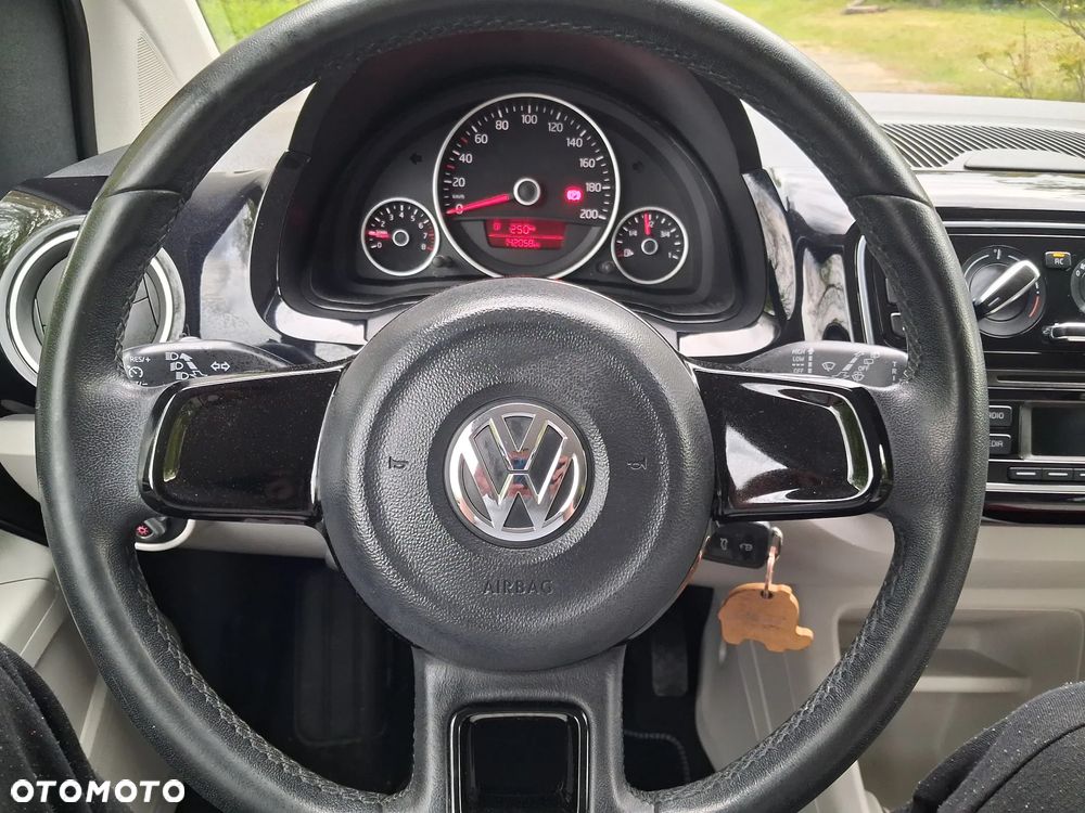 Volkswagen up! 1.0 white - 18
