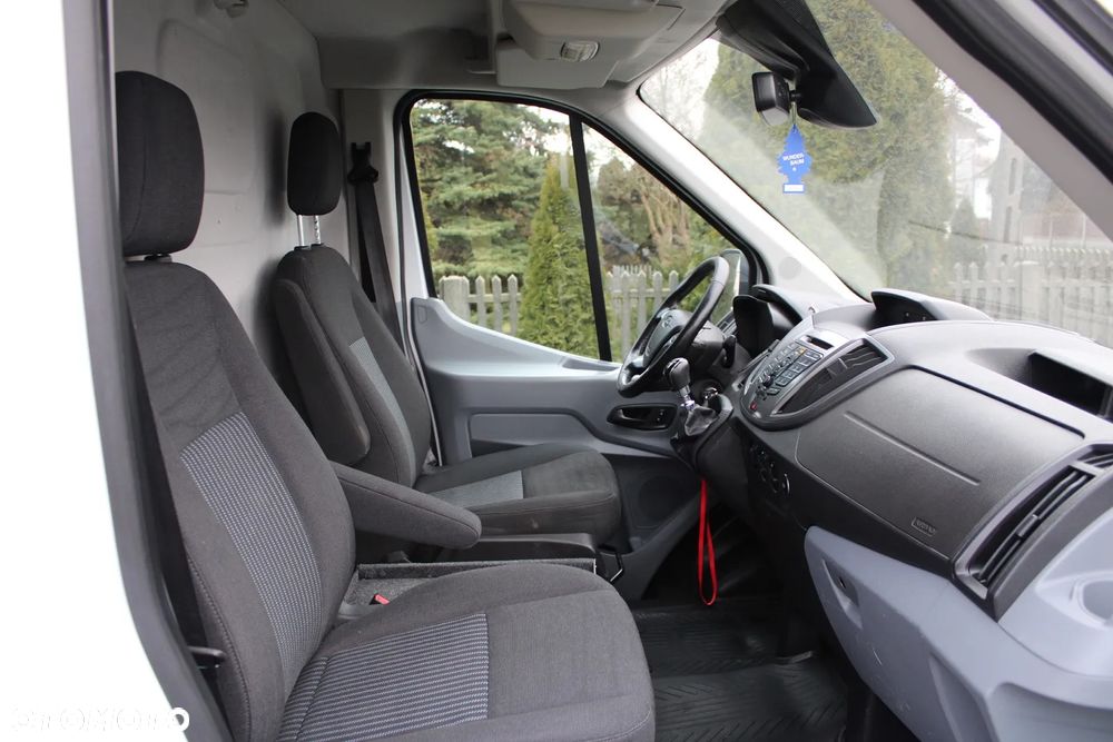 Ford Transit - 18