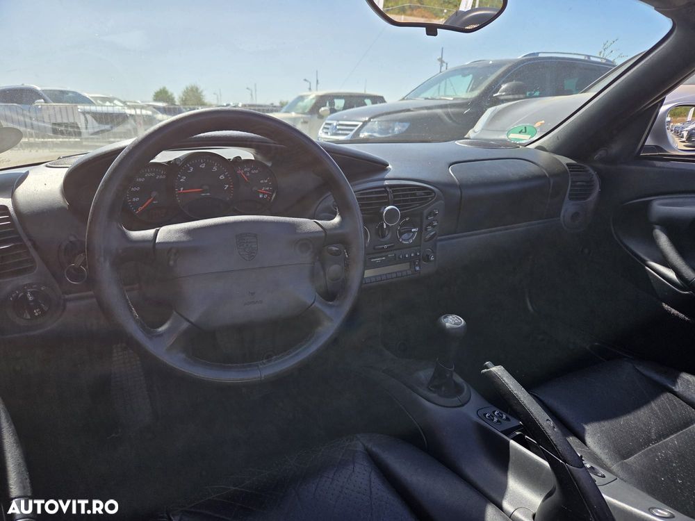 Porsche Boxster - 10