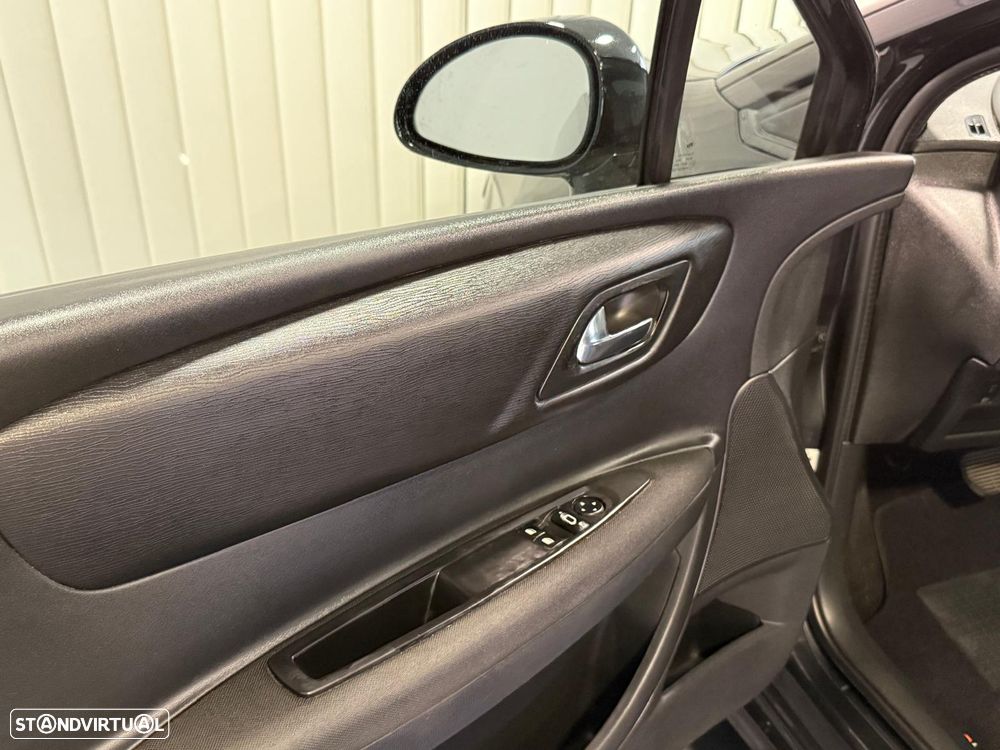 Citroën C4 1.6 HDi 110 VTR Pack CMP6 - 16