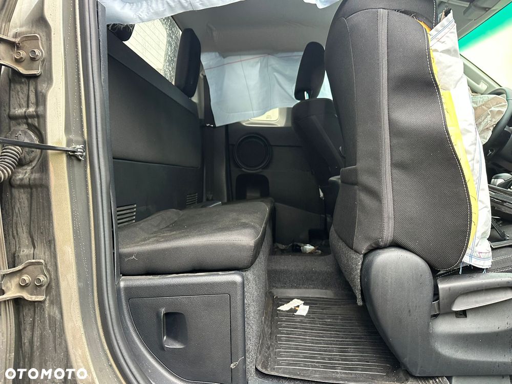 Toyota Hilux 4x4 Extra Cab Autm Executive - 10