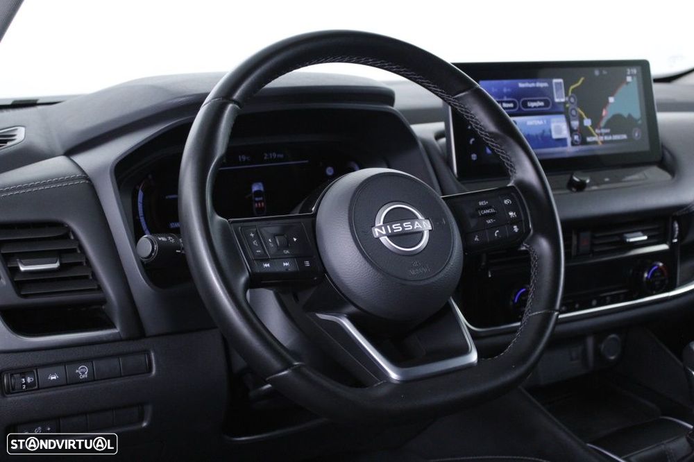 Nissan Qashqai 1.3 DIG-T N-Connecta LED - 22