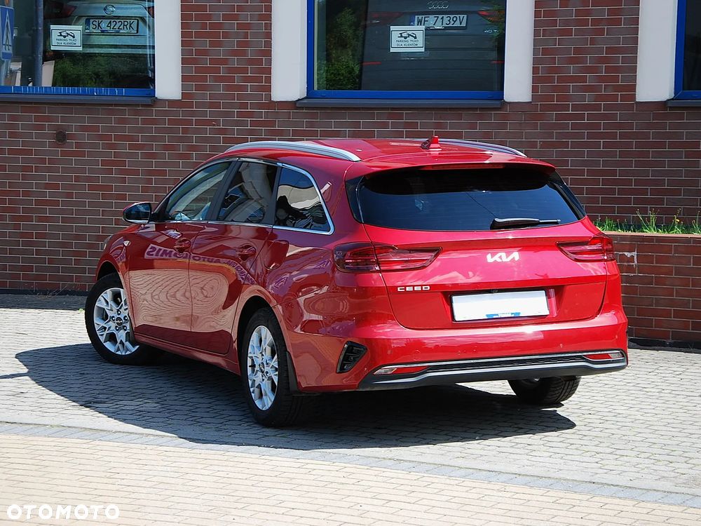 Kia Ceed - 23