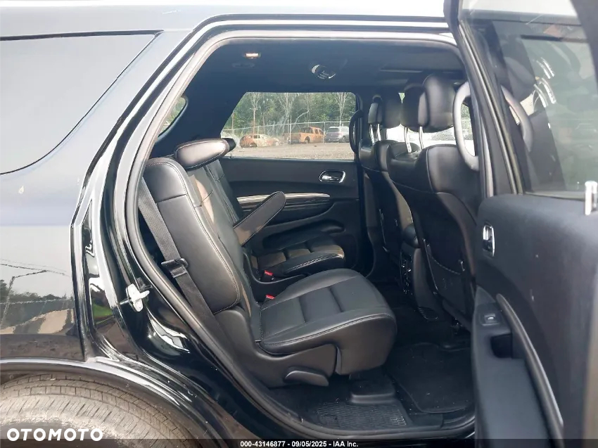 Dodge Durango - 10