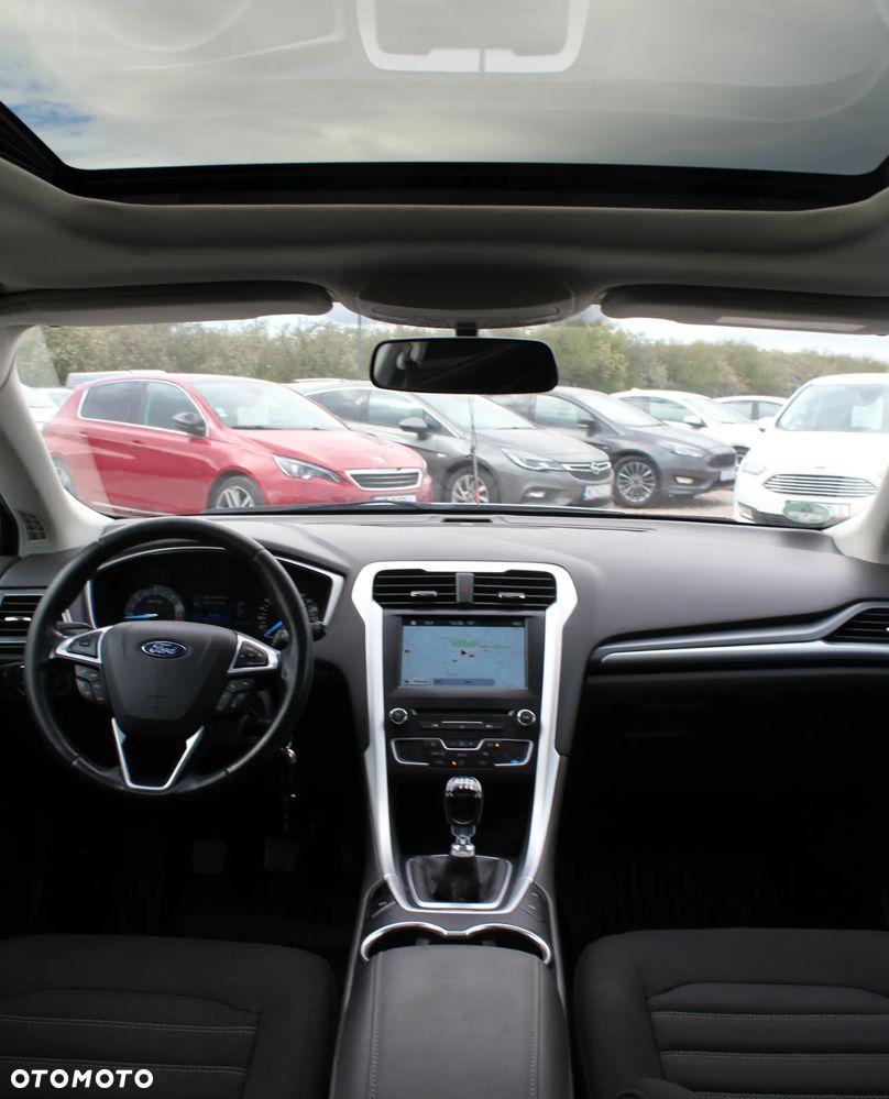 Ford Mondeo 2.0 TDCi Titanium - 19