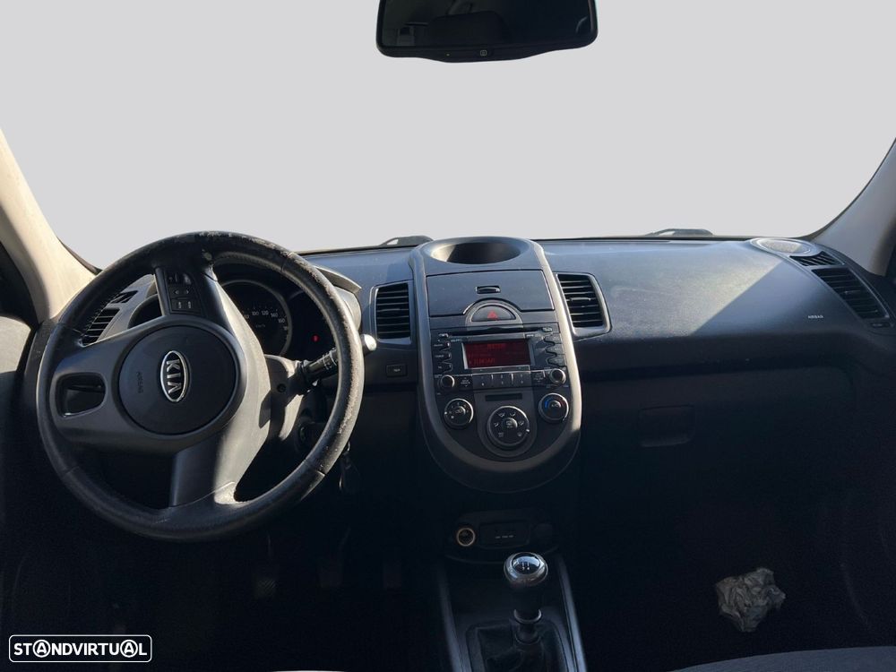 Kia Soul - 12
