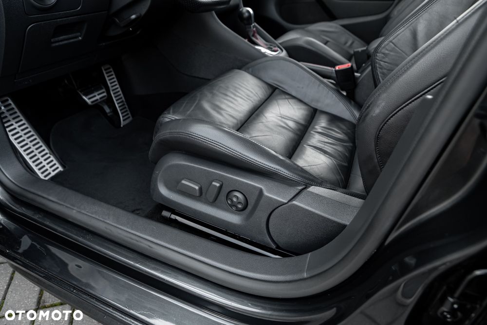 Volkswagen Golf 2.0 GTI DSG - 20