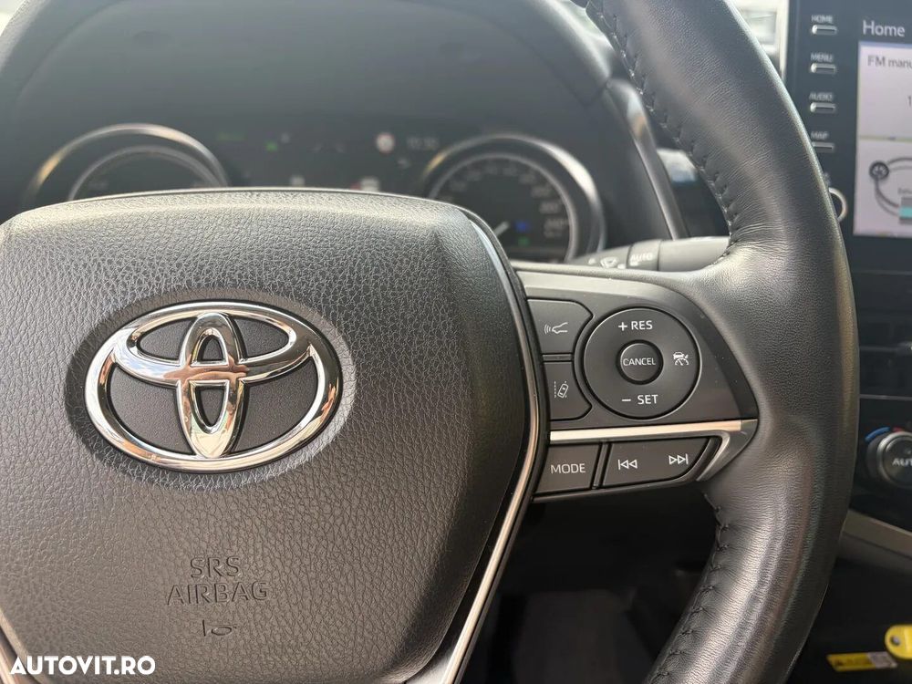 Toyota Camry 2.5 Dynamic - 22