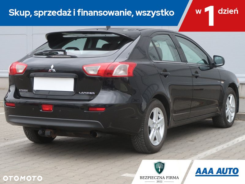 Mitsubishi Lancer - 6