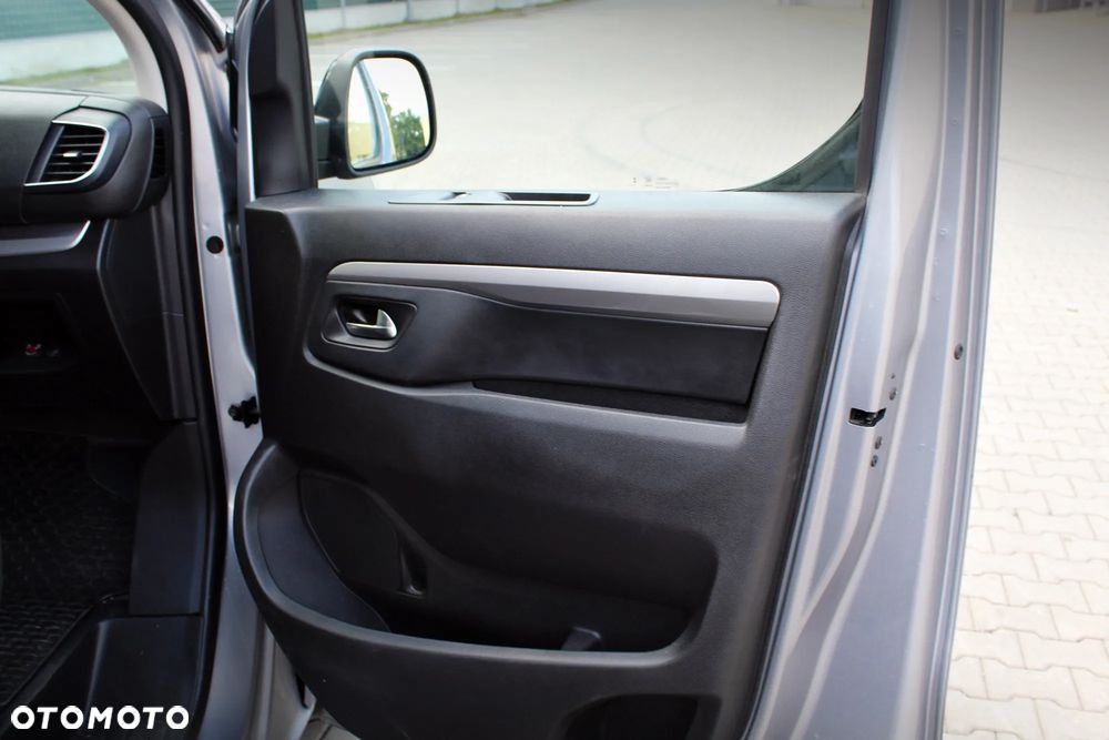 Opel Zafira 2.0 Diesel XL Business - 25
